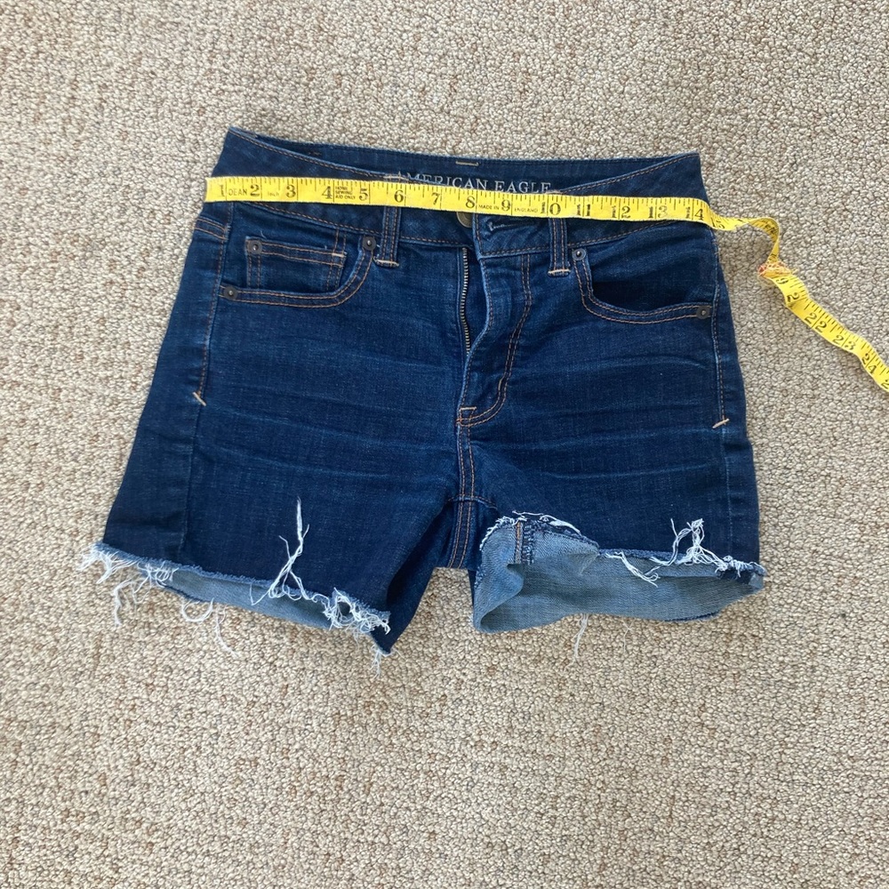 American Eagle Size 4 Jean Shorts